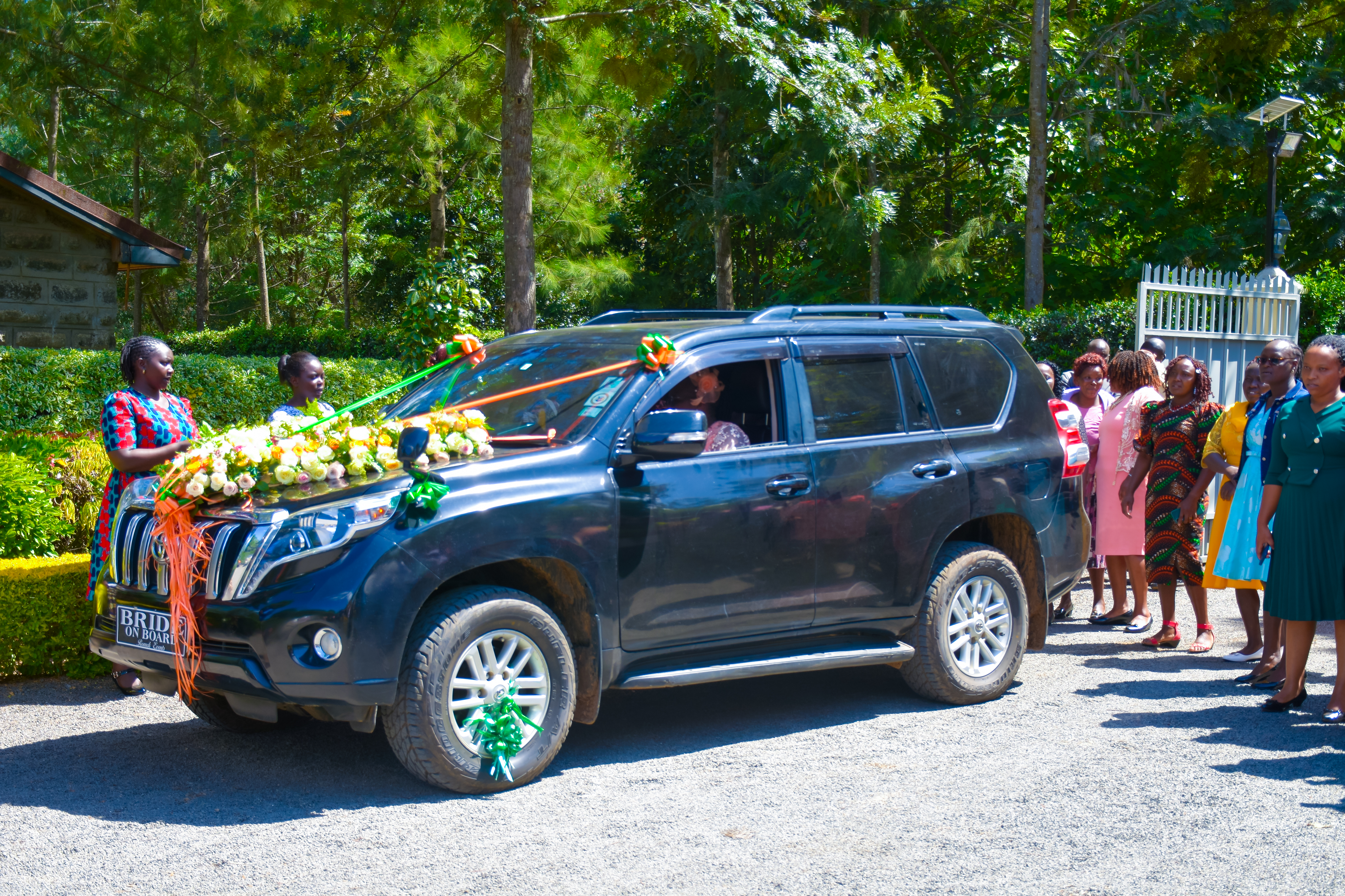 Close-up of a stunning wedding cake